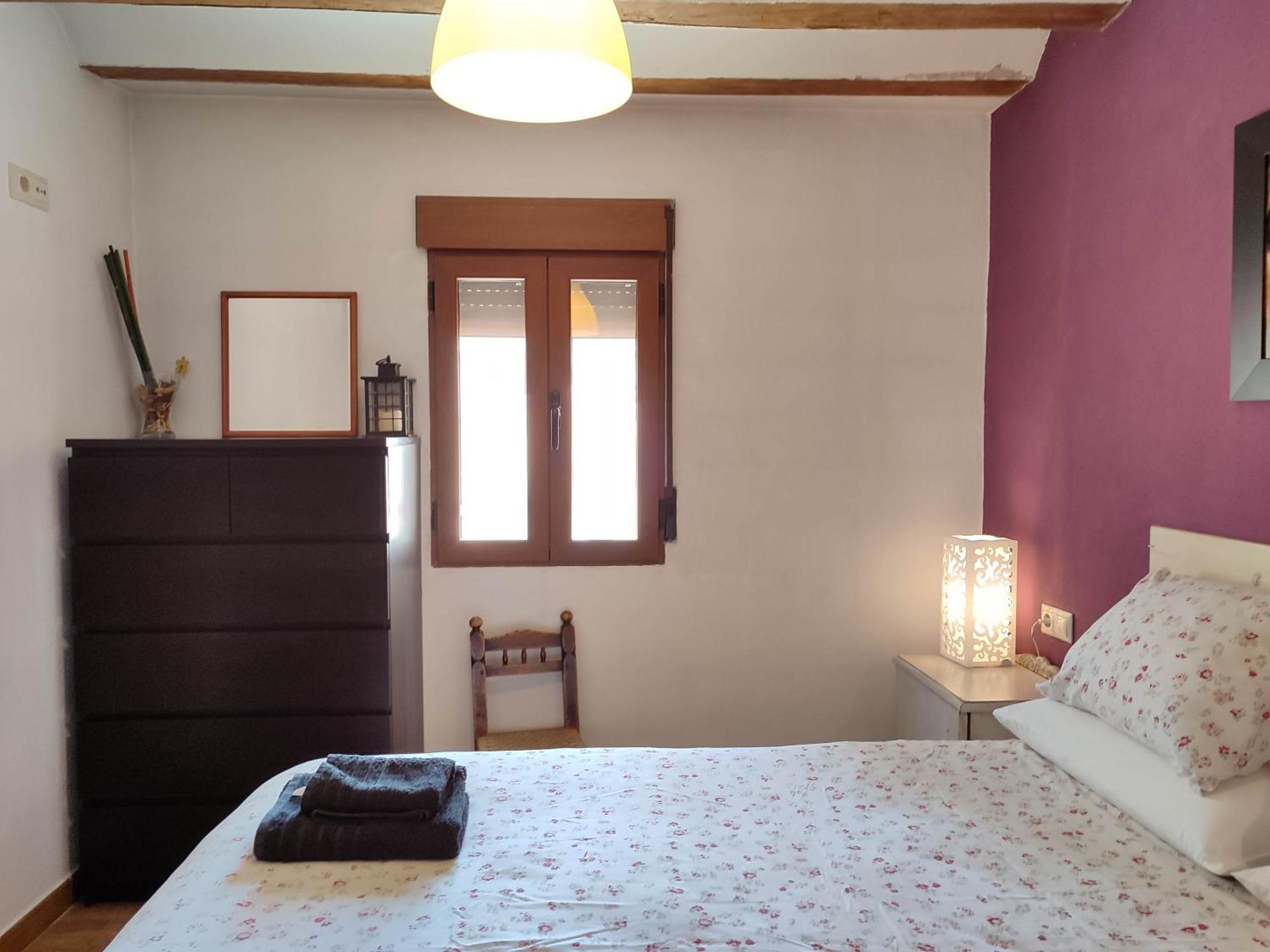Апартаменти Casa Valentina Y La Buhardilla Salvacanete Номер фото